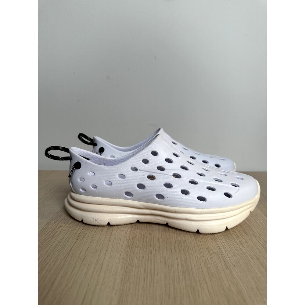 Kane Revive Recovery Slip-On Sneakers - Size 9 W / 7M - NEW